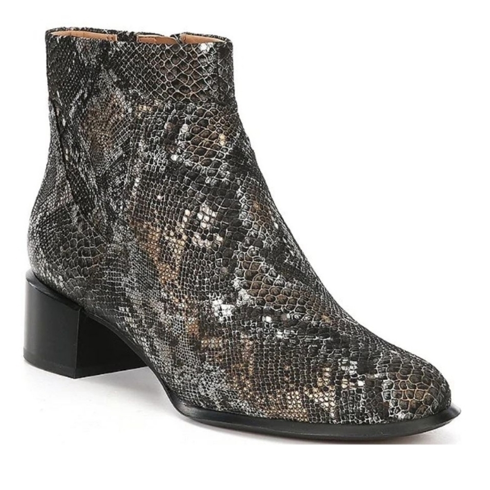 Vionic Kamryn Boa Print Waterproof Leather Booties Pewter Gold Silver Black SZ 6